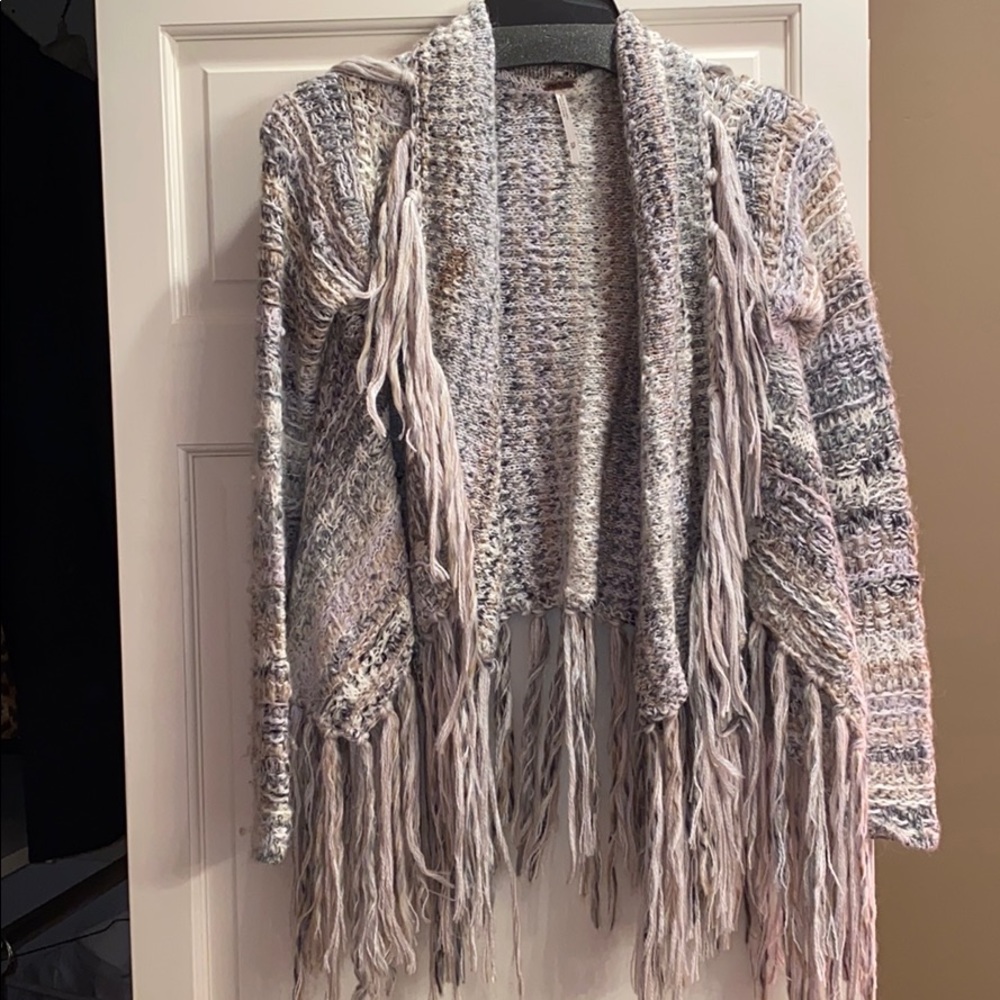 Crop grey fringe sweater jacket